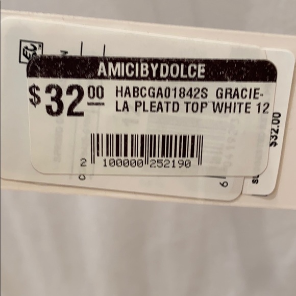 White sleeveless ruffled tee - Picture 4 of 5